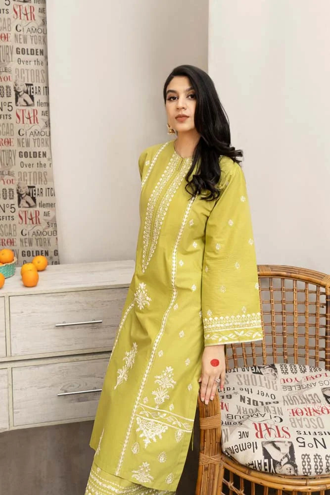 URGE - 3 PIECE EMBROIDRED DHANAK SUIT SV-1026