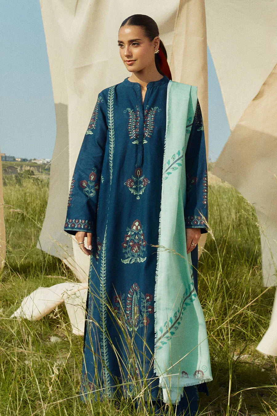 ZARA SHAHJAHAN 3 PIECE EMBROIDRED DHANAK SUIT - SV1002